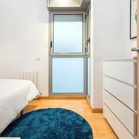 Apartment Spacious And Elegant 4 Bedroom With Private Terrace Barcelona